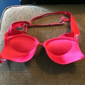 NWOT,2 lightly paded push-up front close bras, 36b